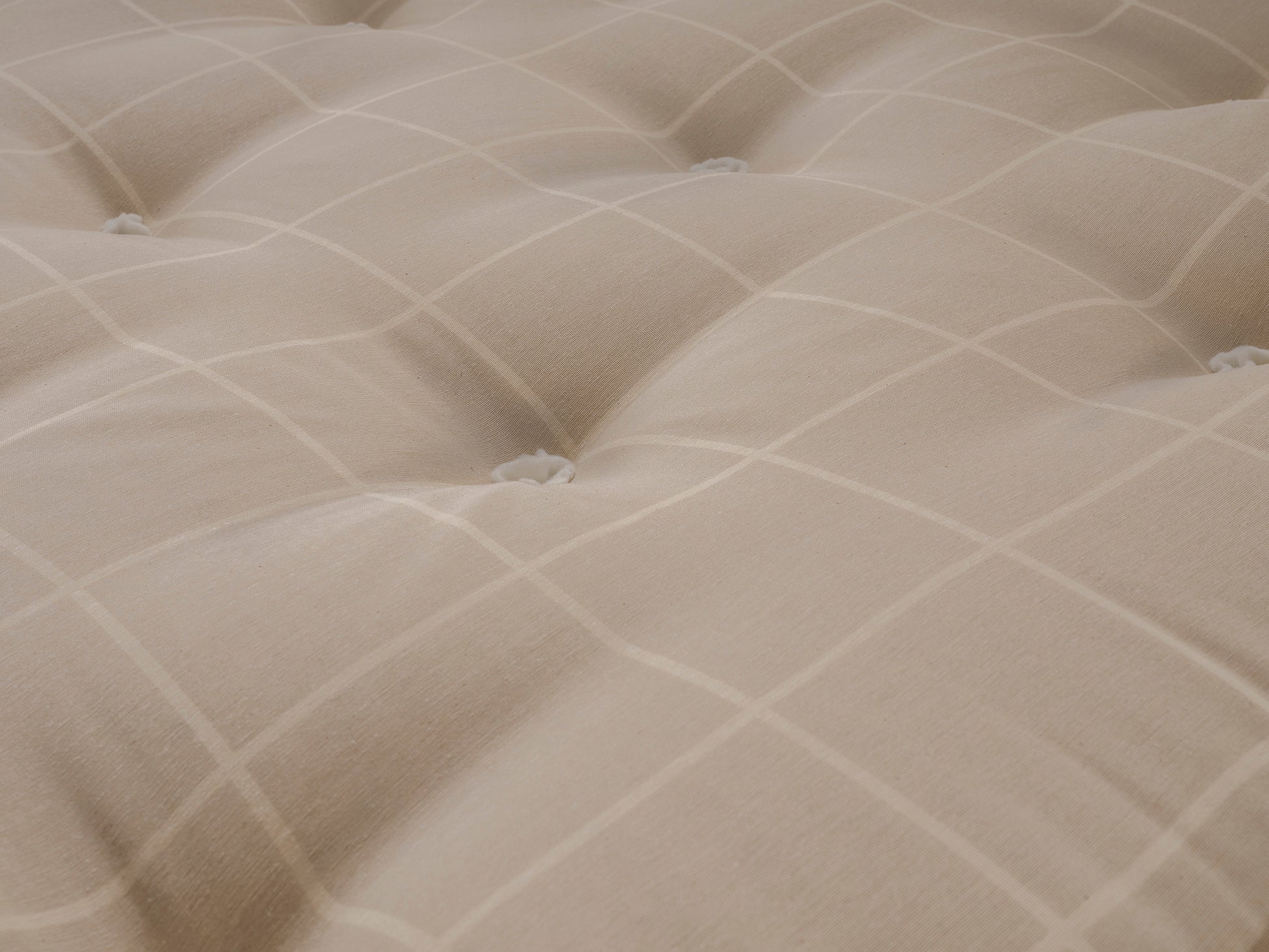 Firm support orthopaedic contract mattress for Crib 5 by Tender Sleep, available in various sizes.