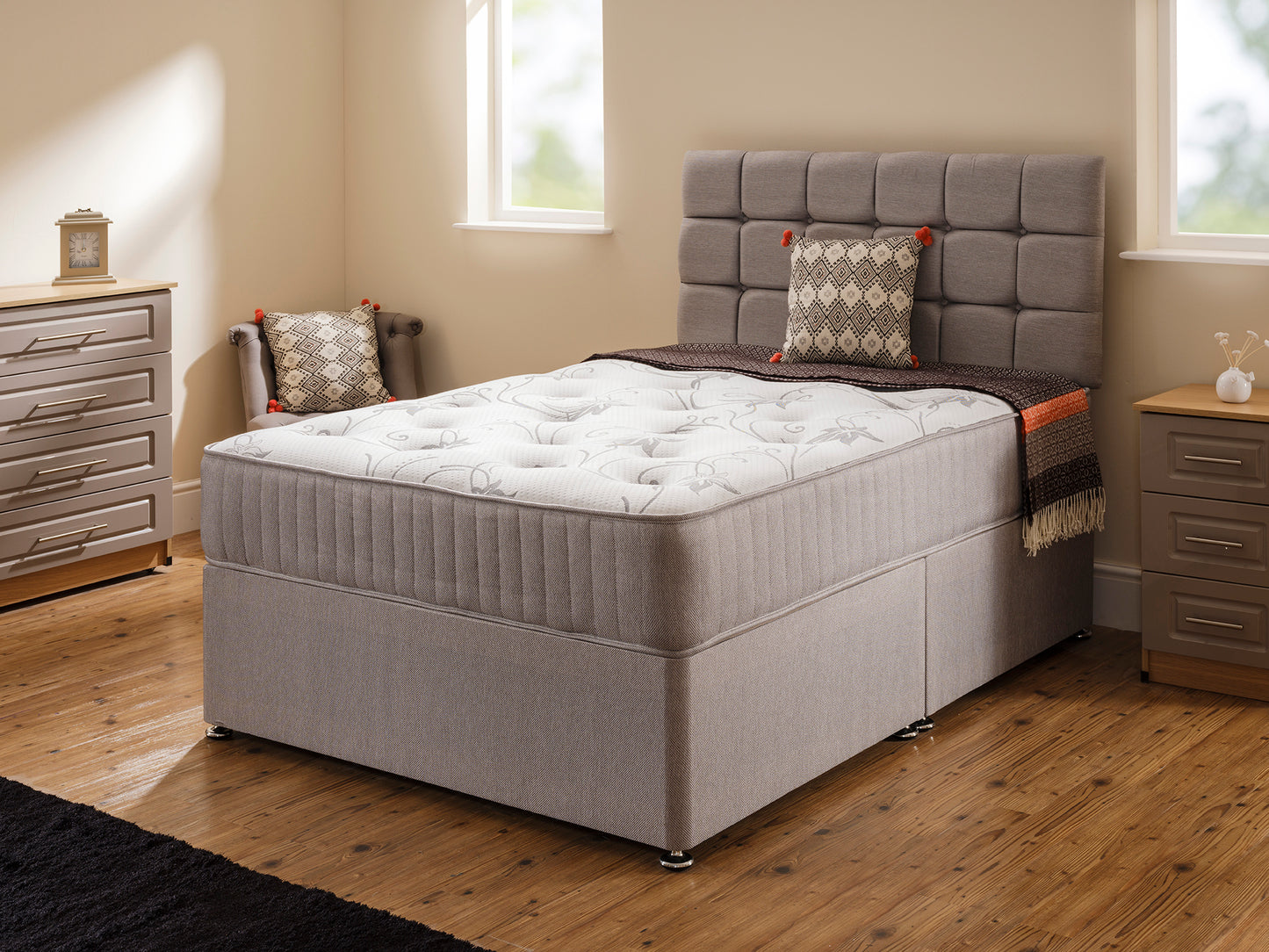 Black Lyon Memory Foam Mattress by Tender Sleep with orthopedic spring support, dual-layer design, and 6/10 firmness.